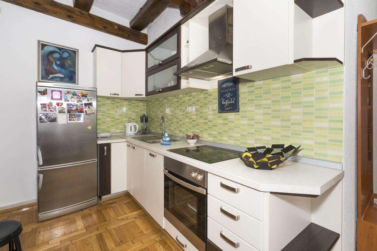 Little place near sea Apartman Appartamento Jesenice  Esterno foto